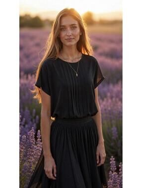 TALBOTS Women’s Gorgeous Vintage Silk Pleated Front Blouse in True Black-Size 16